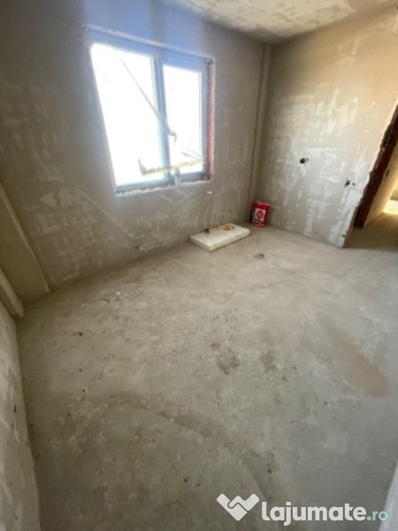 Ap.2 camere decomandat, finisaje la alegere, loc de parcare 