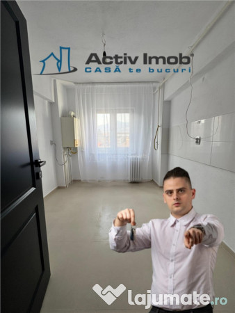 2 Camere Decebal Etaj 3 din 4 