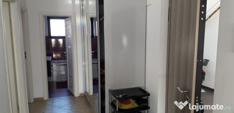 Apartament 3 camere Tractorul