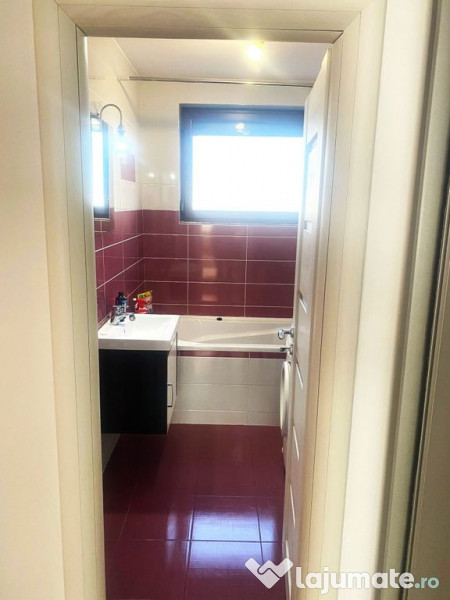 Apartament 3 camere Tractorul