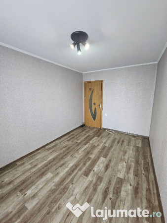 Aparatment cu 2 camere in zona Planete , strada Apollo 