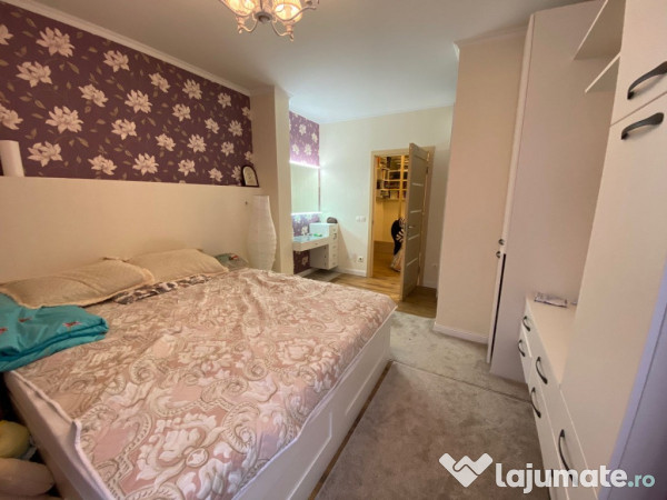 De cumparat apartament cu 2 camere zona Astra