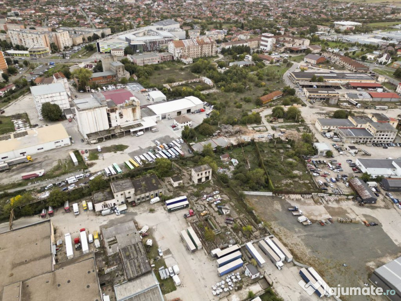 Teren industrial de 6,820mp Strada Poetului 