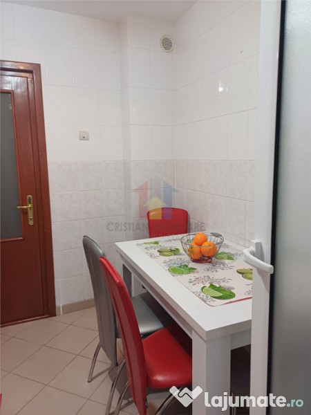 2 camere Confort 1 Decomandat, etaj 3, Renovat, Radu Negru 