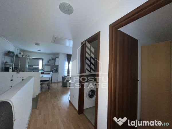 Apartament cu 3 camere, semidecomandat, bloc nou, etajul 1