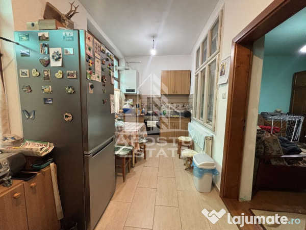 Apartament la curte comuna in zona Sagului, centrala termica