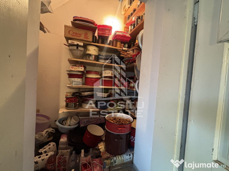 Apartament la curte comuna in zona Sagului, centrala termica