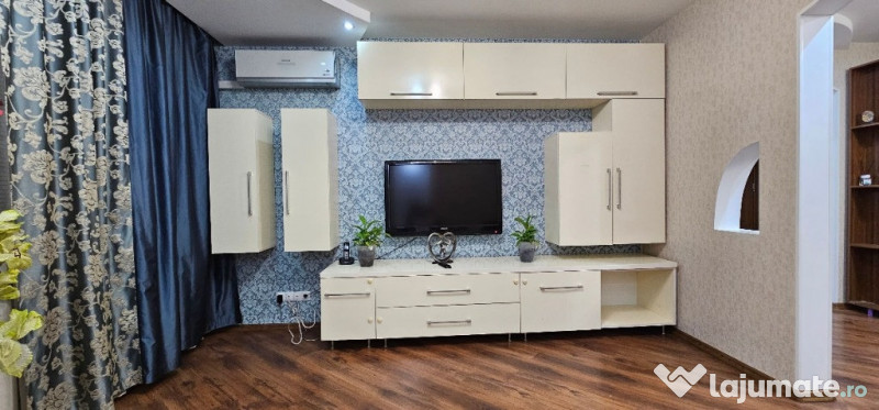 De inchiriat un aparatment in zona Triaj