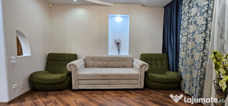 De inchiriat un aparatment in zona Triaj