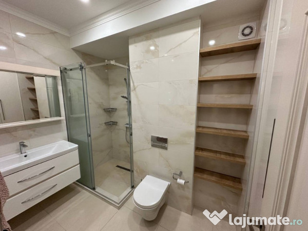 Spre inchiriere apartament cu 2 camere Florilor 