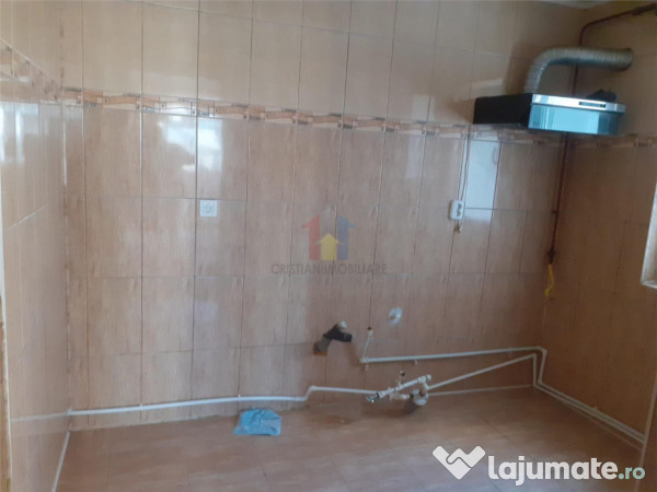 Disponibil Imediat! 4 camere, etaj 3 Obor 