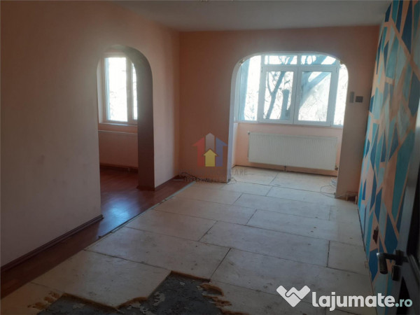 Disponibil Imediat! 4 camere, etaj 3 Obor 