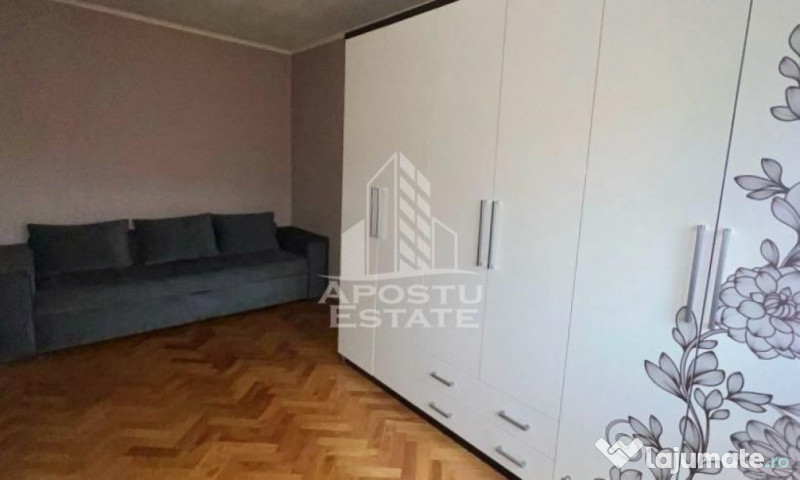 Apartament cu 3 camere, zona Podgoria