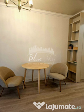 Studio modern cu vedere la mare în Mamaia Nord – Bloc Whi