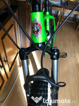 Bicicleta Pegas drumuri grele PRO