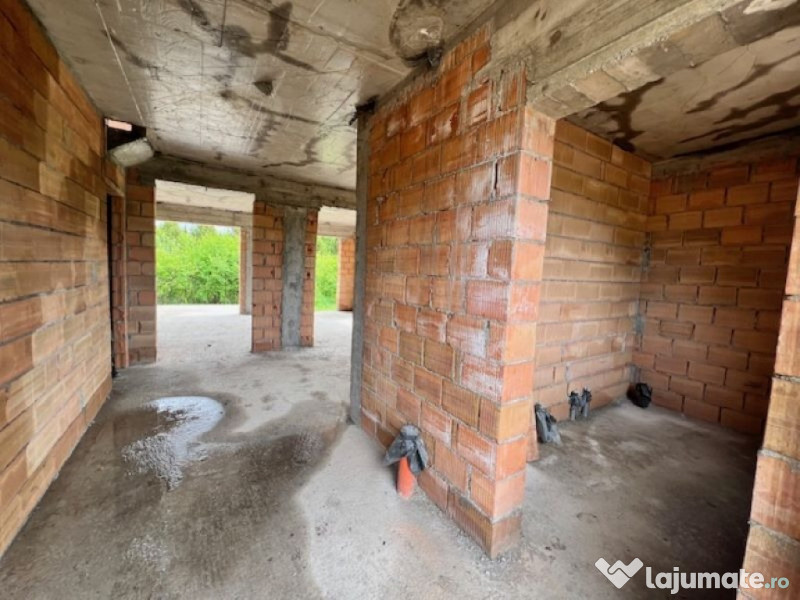 A/1638 De vânzare casă tip duplex în Mureș - Livezeni 