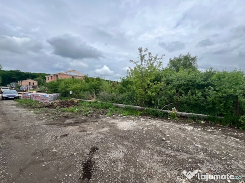 A/1638 De vânzare casă tip duplex în Mureș - Livezeni 