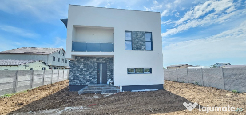 Vila individuala 5 camere /Teren 470 mp /Com.Berceni