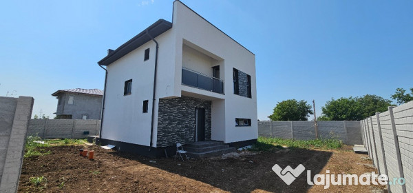 Vila individuala 5 camere /Teren 470 mp /Com.Berceni