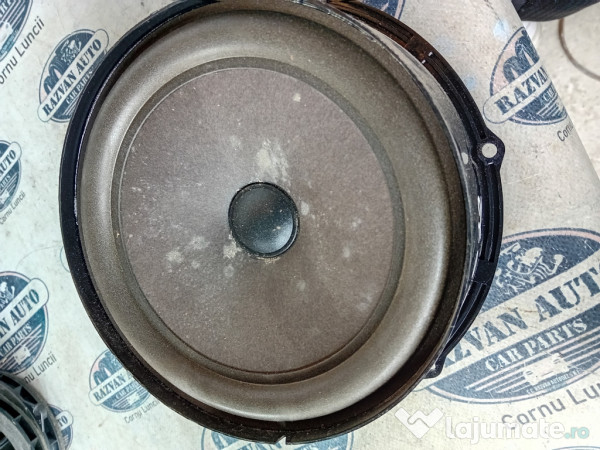 Boxa stanga fata Renault Captur