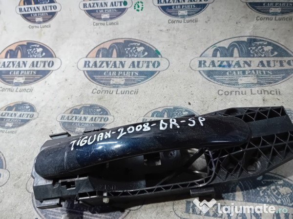 Maner exterior dreapta fata Volkswagen Tiguan 2008