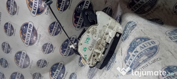 Broasca stanga spate Skoda Yeti 2014