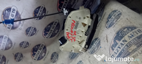 Broasca dreapta spate Volkswagen Passat CC 2013