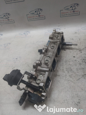 Rampa plus injectoare Volkswagen Golf 5 Plus 2009