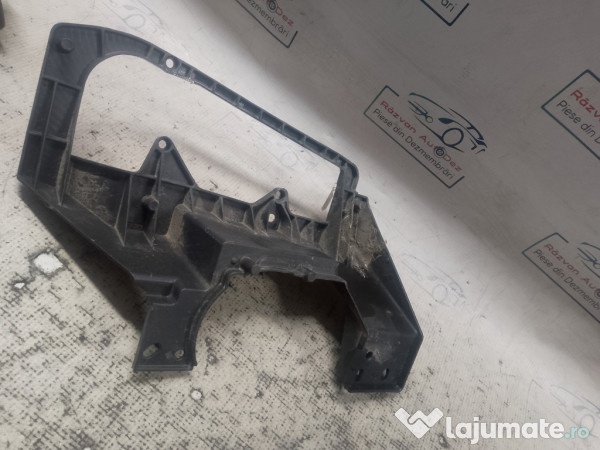 Suport proiector stanga Peugeot 3008 2012