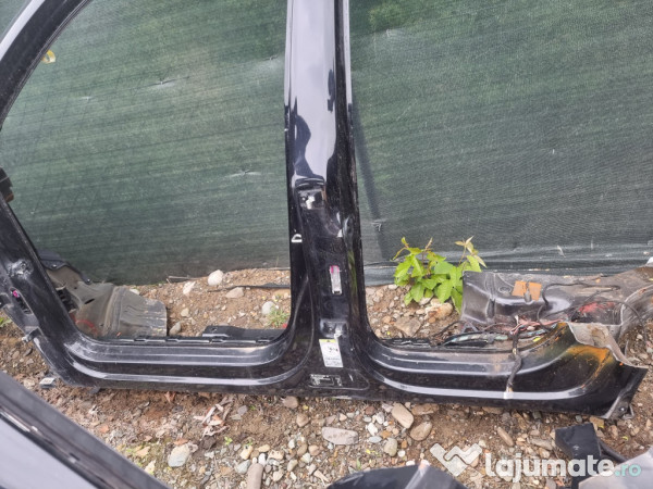 Prag stanga tabla Volkswagen Tiguan 2008