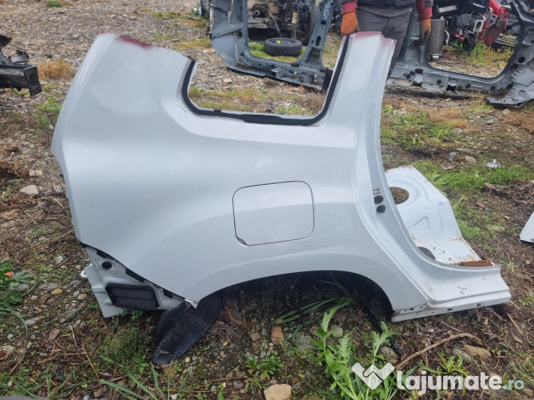 Aripa Dreapta Spate cu Fusta Dacia Duster 2019