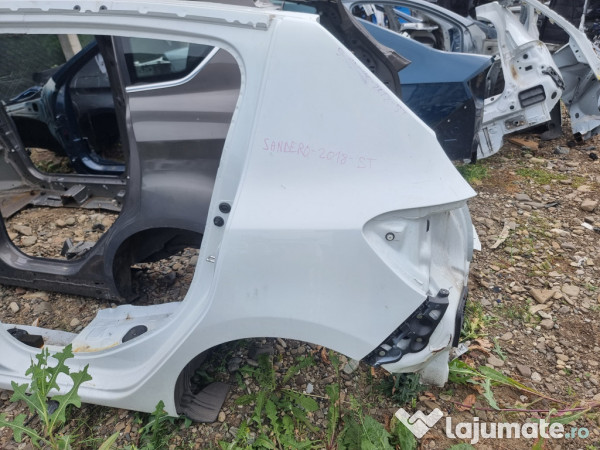 Aripa Stanga Spate cu Fusta Dacia Sandero - Benzina 2018