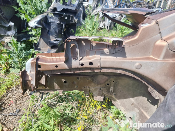 Lonjeron stanga Ford Kuga - Motorina 2015