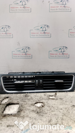 Grila ventilatie centrala Audi A5 2010