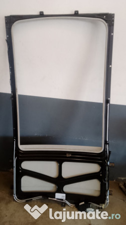 Rulou cupola panoramică cu motoras Nissan Qashqai+2 2012