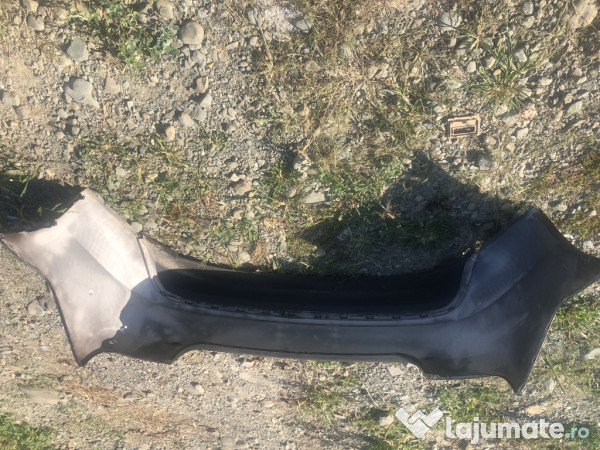 Bara spate Skoda Rapid Berlina 2014