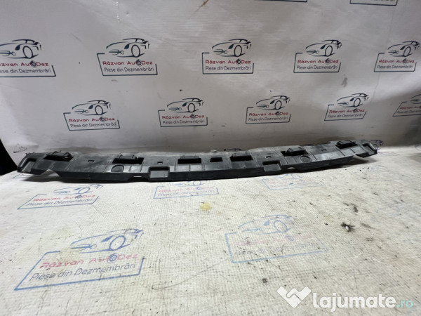 Suport central bara spate Renault Megane 3 2012