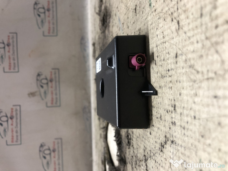 Modul antena BMW Seria 2 F46 1.5 Benzina 2016