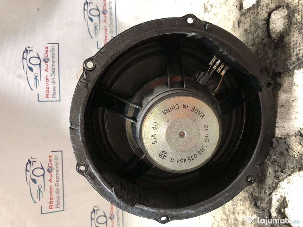 Boxa stanga fata Volkswagen Tiguan 2014