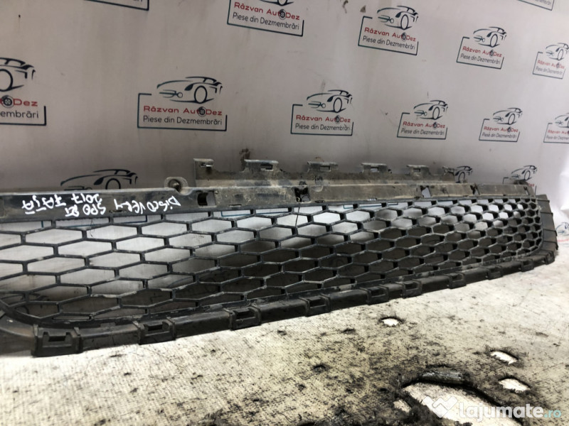 Grila bara fata Land Rover Discovery 2.0 Motorina 2017