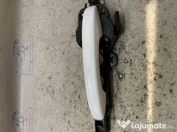 Maner exterior dreapta spate Dacia Sandero 3 - Benzina 2021