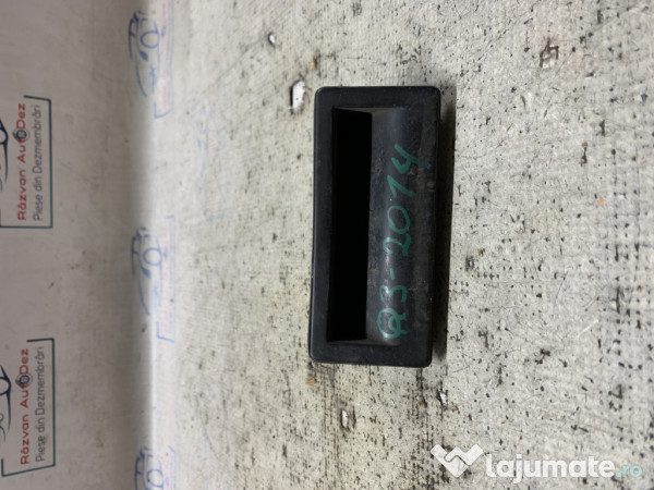 Buton deschidere portbagaj Audi Q3 - Motorina 2014