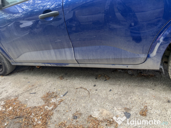 Prag stanga tabla Dacia Sandero 3 1.0 Benzina 2021