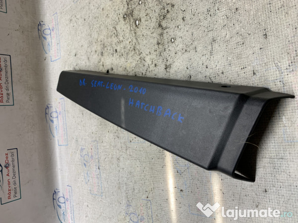 Ornament stalp dreapta Seat Leon - Motorina 2009