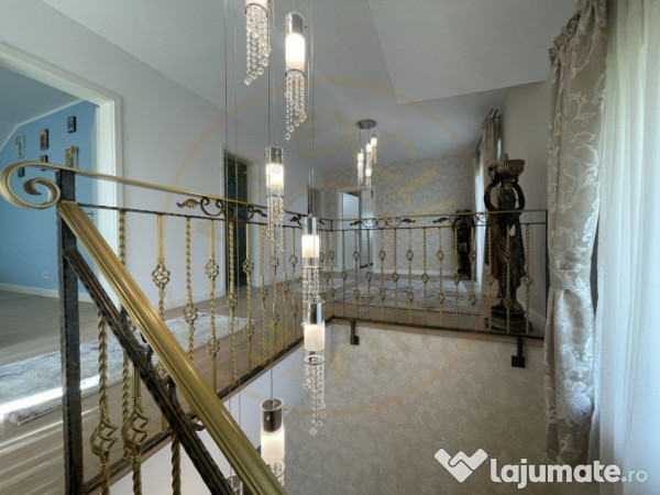 Cornu de Jos Doua case moderne, crama la subsol, prosumato