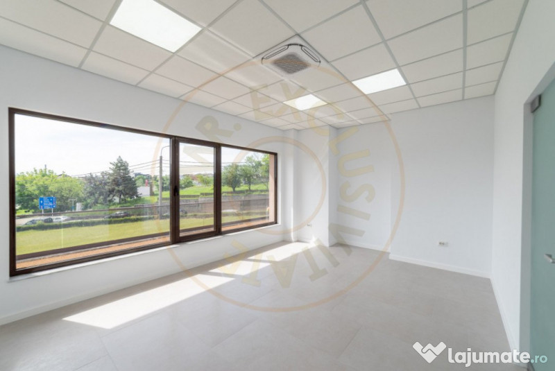 Spațiu comercial generos – 160 mp – poziție premium pe