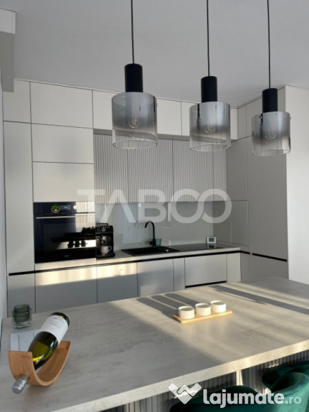 Penthouse de lux de vanzare 4 camere în Sebes 