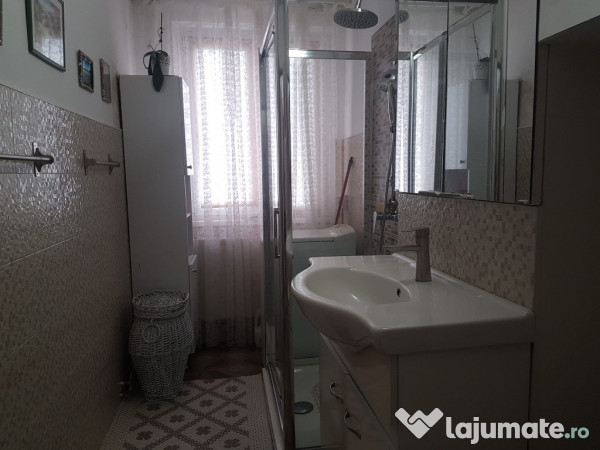 Apartament doua camere, decomandat, mobilat utilat, liber, Orizont 