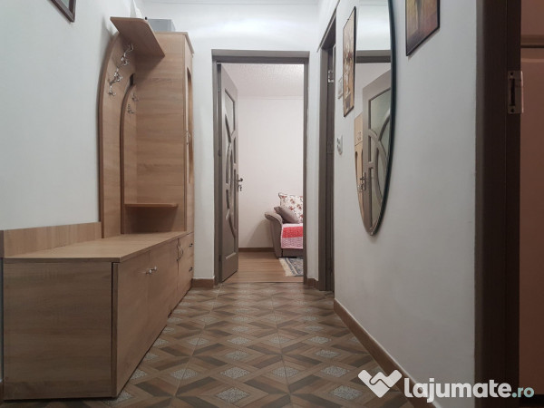 Apartament doua camere, decomandat, mobilat utilat, liber, Orizont 