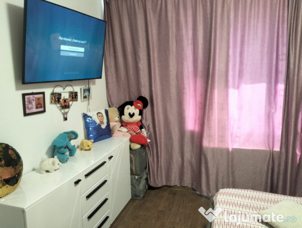 Vand apartament cu 2 camere decomandat in Deva, zona Dorobanti, et 1 